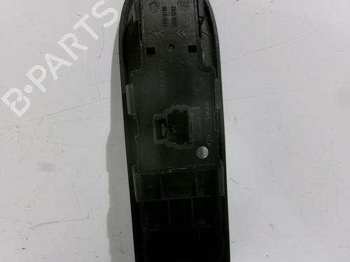 Used Left front window switch Left front window switch PEUGEOT 307 (3A/C) 2.0 HDi 110 (107 hp) 27237210 27237210