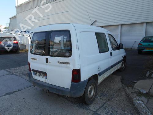 Third brake light PEUGEOT PARTNER Box Body/MPV (5_, G_) 1.1 | BP22324664L11 