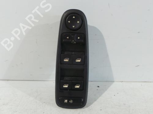 Interrupteur de vitre avant gauche CITROËN C4 Picasso I MPV (UD_) 1.6 HDi (109 hp) 29840845