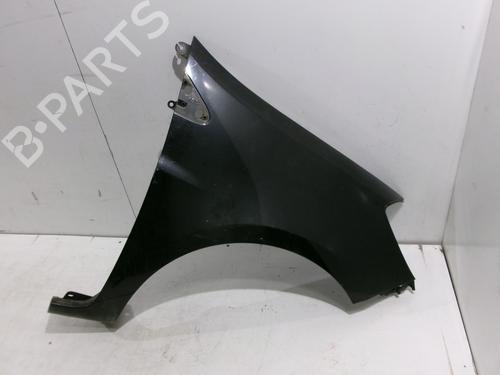 Aile avant droite RENAULT CLIO III (BR0/1, CR0/1) 1.2 16V (BR0P, CR0P) (101 hp) 28818730