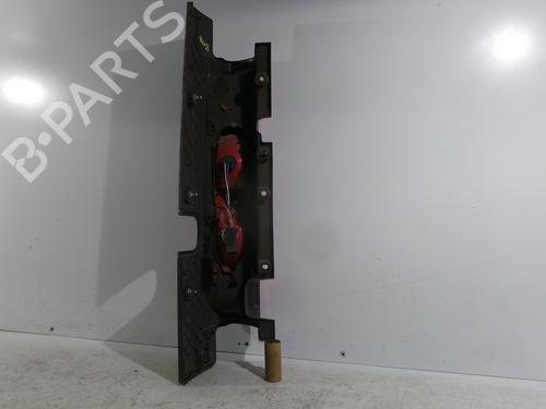 Right taillight RENAULT TRAFIC II Bus (JL) 2.0 dCi 90 (JL00, JL01, JL0H, JL0M, JL0P, JL0S) | BP30935086C35