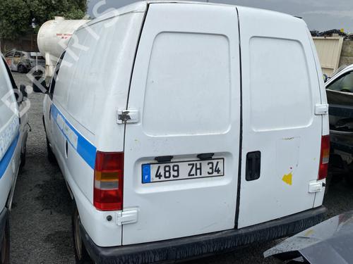 Used Parts FIAT SCUDO Bus (220_)  1.9 D  2825100