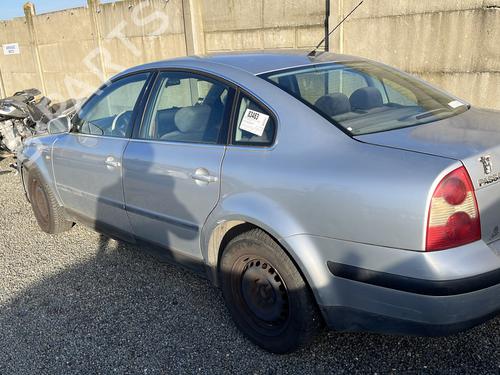 Right taillight VW PASSAT B5.5 (3B3) 1.9 TDI | BP38763046C35  - Image 9