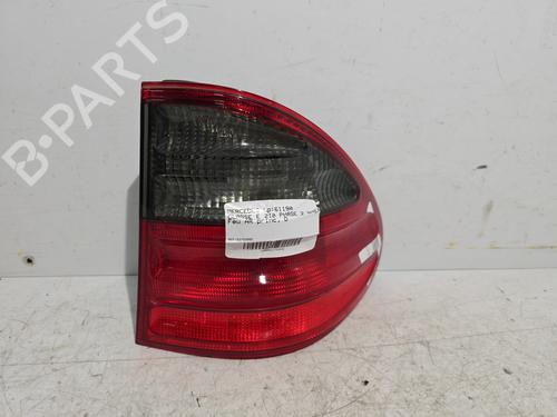 Right taillight MERCEDES-BENZ E-CLASS T-Model (S210) E 320 T CDI (210.226) | BP22327506C35 