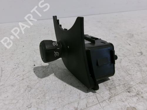 Used Switch Switch RENAULT SCÉNIC II (JM0/1_) 1.5 dCi (JM1E, JM16) (106 hp) 24620088 24620088