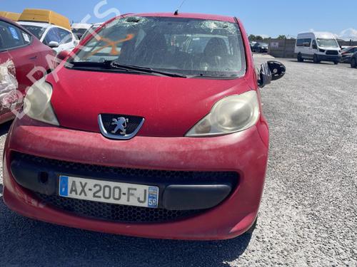 Left headlight PEUGEOT 107 (PM_, PN_) 1.4 HDi | BP26237126C28 