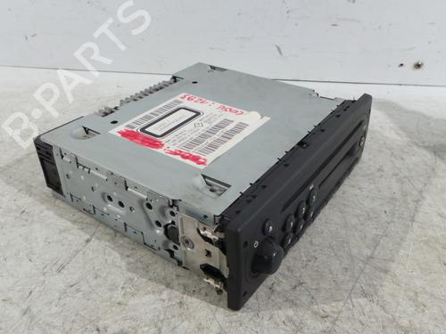 Used Radio Radio RENAULT TWINGO II (CN0_) 1.5 dCi (CN0E) (64 hp) 29023184 29023184