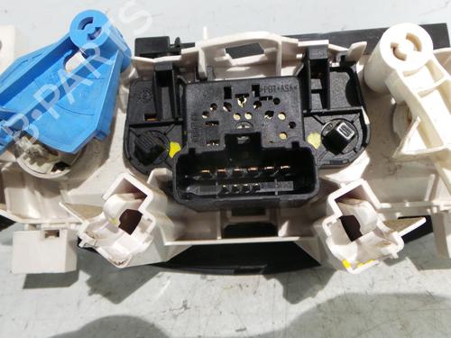 Used Climate control Climate control DACIA SANDERO 1.5 dCi (68 hp) 30389087 30389087
