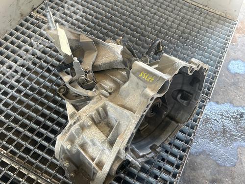 Gearbox RENAULT TWINGO III (BCM_, BCA_) 1.0 SCe 65 (BCMJ) | BP38531571M3 - Image 2
