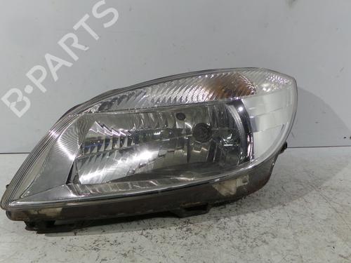 Used Left headlight SKODA FABIA II (542) 1.2 TDI (75 hp) 31010799