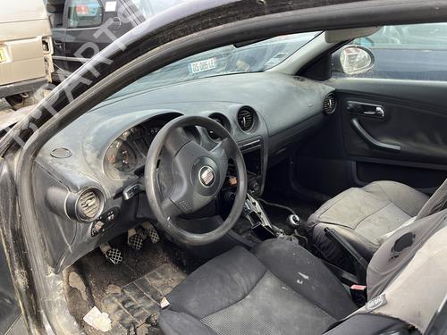 Left headlight SEAT IBIZA III (6L1) 1.9 TDI | BP25895195C28 