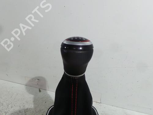 Shift knob VW GOLF PLUS V (5M1, 521) 1.9 TDI | BP40612058I34 - Image 3
