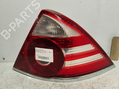 Used Right taillight FORD MONDEO III (B5Y) [2000-2007]  22327548