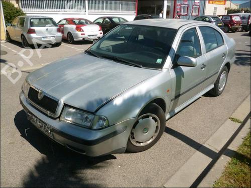 Left taillight SKODA OCTAVIA I (1U2) 1.9 TDI | BP22325937C34 