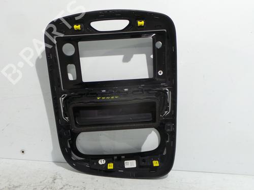 Middle console RENAULT CLIO IV (BH_) 0.9 TCe 90 (BHNF, BHMA, BHMH, BHJK, BHJR) | BP32317025I22 
