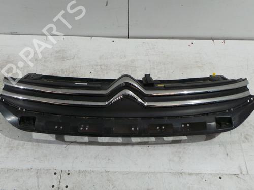 Used Grille CITROËN C3 III (SX) 1.5 BlueHDi 100 (SXYHYP, SXYHTU) (102 hp) 29583518