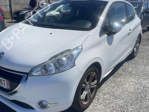 Recambios PEUGEOT 208 I (CA_, CC_)  1.2 VTI 82  4645257