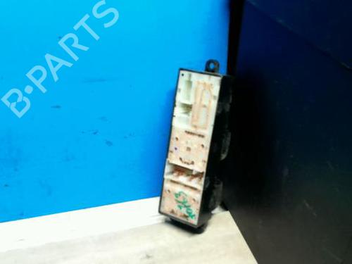 Used Left front window switch Left front window switch INFINITI FX 35 All-wheel Drive (280 hp) 22540304 22540304