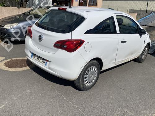 Pièces Détachées Usagées OPEL CORSA E (X15) 1.2 (08, 68) (69 hp) 4413707