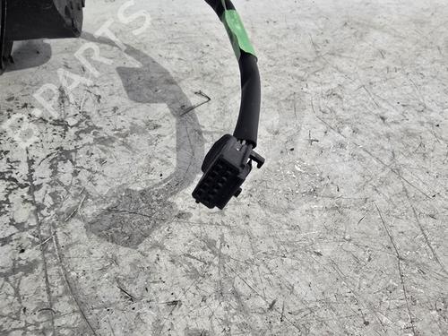 left-mirror-renault-clio-iv-bh_-2012-2013-2014-2015-2016-2017-2018-2019-2020-2021-33184235 main image