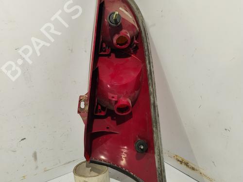 Right taillight FORD FOCUS I (DAW, DBW) 1.8 Turbo DI / TDDi | BP22329289C35 