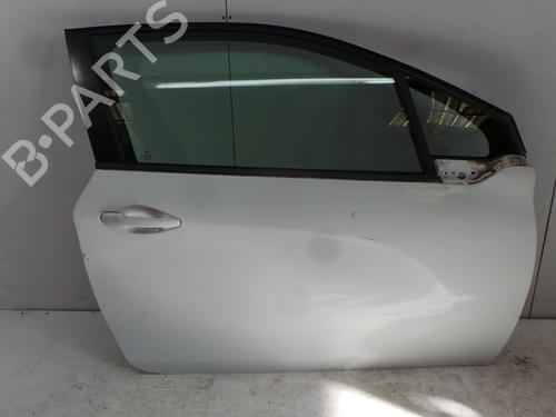 right-front-door-peugeot-208-i-ca_-cc_-2012-2013-2014-2015-2016-2017-2018-2019-2020-2021-32171445 main image