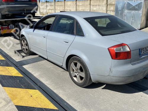 Left headlight AUDI A4 B6 (8E2) 1.9 TDI quattro | BP31838542C28 