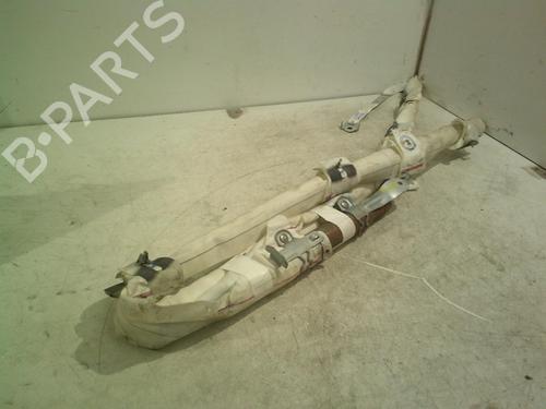 left-curtain-airbag-renault-megane-iv-hatchback-b9amn_-15-dci-110-b9a3-985p13017r-2015-22326631 main image