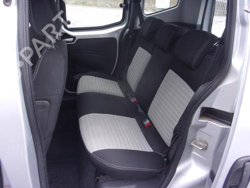 Left front fog light FIAT QUBO (225_) 1.3 D Multijet (225CXB1A, 225AXB1A, 225CXB11, 225AXB11,... | BP22323924C30