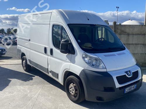 Third brake light PEUGEOT BOXER Van 2.2 HDi 120 | BP30637396L11 - Image 4