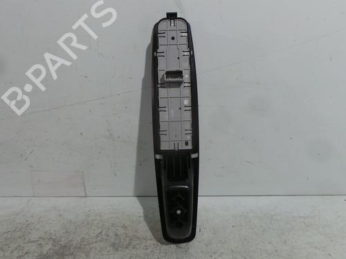 left-front-window-switch-renault-megane-iii-hatchback-bz01_-b3_-2008-38010233 main image