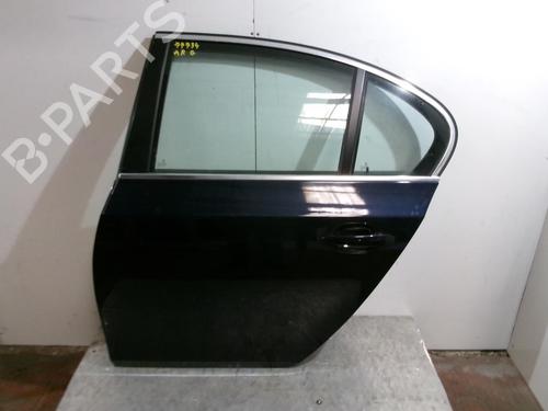 Used Left rear door BMW 5 (E60) 530 d (235 hp) 22325516