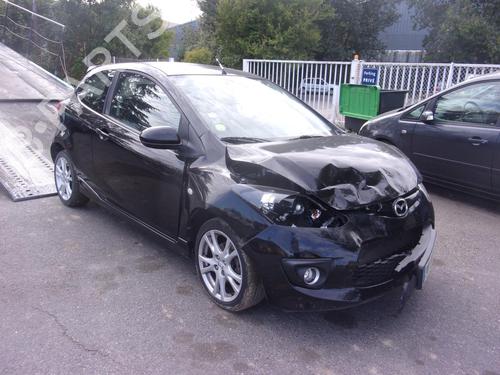 Left front fog light MAZDA 2 (DE_, DH_) 1.5 (DE5FS) | BP27585602C30  - Image 9