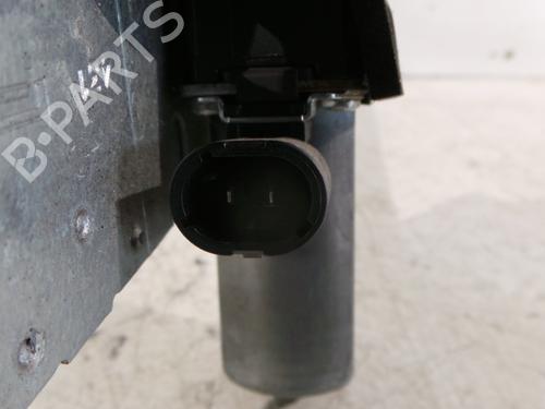 Used Front right window mechanism Front right window mechanism RENAULT TRAFIC II Van (FL) 1.9 dCi 80 (FL0B) (82 hp) 30648705 30648705