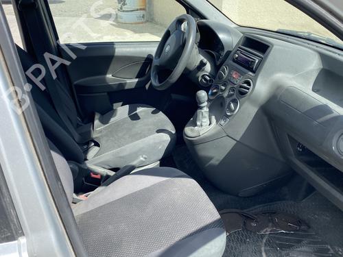 Left headlight FIAT PANDA (169_) 1.3 D Multijet (169.AXC1A) | BP29735212C28  - Image 8