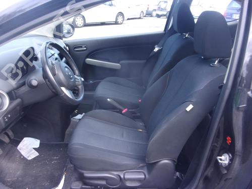 Left front fog light MAZDA 2 (DE_, DH_) 1.5 (DE5FS) | BP27585602C30  - Image 5