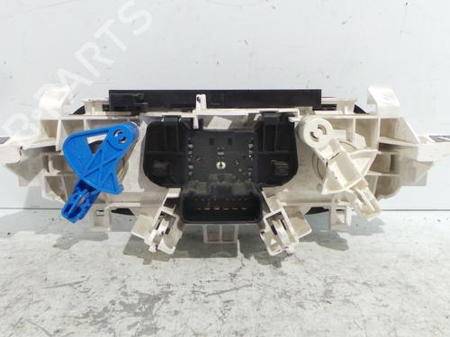 Used Climate control Climate control RENAULT TWINGO II (CN0_) [2007-2026] 33849959 33849959