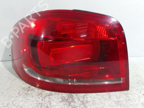 Højre baglygte AUDI A3 (8P1) 1.9 TDI (105 hp) 32314329