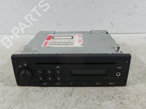 Autoradio RENAULT TWINGO II (CN0_) 1.5 dCi (CN0E) (64 hp) 29023184