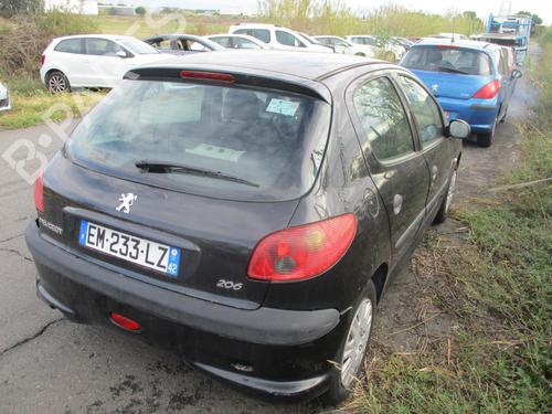Rear fog light PEUGEOT 206 Hatchback (2A/C) 1.4 i | BP22325424C37 