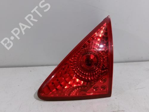 Used Right tailgate light PEUGEOT 3008 I MPV (0U_) 1.6 HDi (112 hp) 22325568