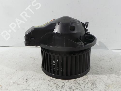 Gebläsemotor für BMW 1 (F20) 116 d (116 hp) 30948266