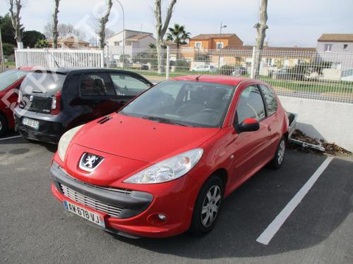 Right taillight PEUGEOT 206+ (2L_, 2M_) 1.4 HDi eco 70 | BP22325818C35 