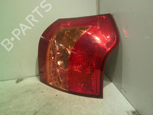Right taillight TOYOTA COROLLA (_E12_) 1.4 VVT-i (ZZE120_, ZZE120R) | BP22328293C35 