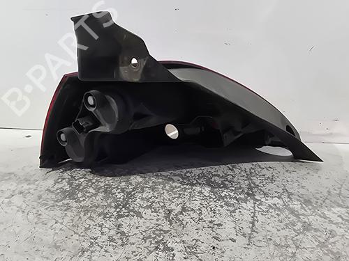 Used Right taillight Right taillight 37010044 37010044