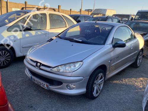 Brugte PEUGEOT 206 CC (2D) 1.6 16V (2DNFUF, 2DNFUR) (109 hp) 4243191