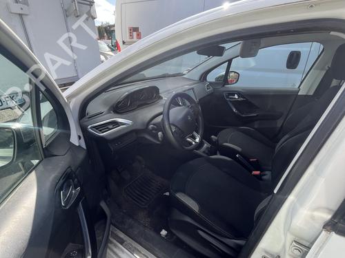 Left rear door PEUGEOT 208 I (CA_, CC_) 1.2 VTI 82 | BP30711109C4