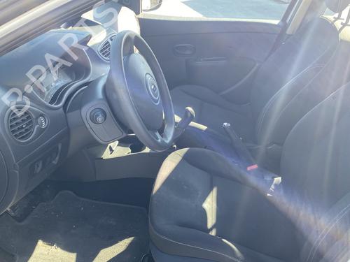 Commutateur RENAULT CLIO III (BR0/1, CR0/1) 1.2 16V (BR02, BR0J, BR11, CR02, CR0J, CR11) | BP30793856I30 