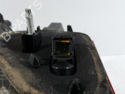 Used Left tailgate light Left tailgate light PEUGEOT 2008 I (CU_) 1.2 THP 110 / PureTech 110 (110 hp) 22327900 22327900