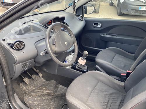 Brugte RENAULT TWINGO II (CN0_)  1.2 16V (CN04, CN0B)  4556104